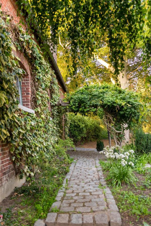 Relais M B&B Frasnes-lez-Anvaing Exteriér fotografie