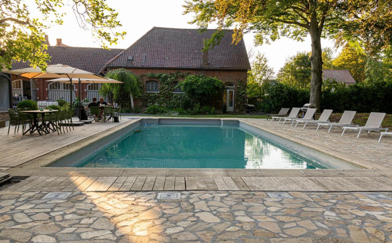 Relais M B&B Frasnes-lez-Anvaing Exteriér fotografie